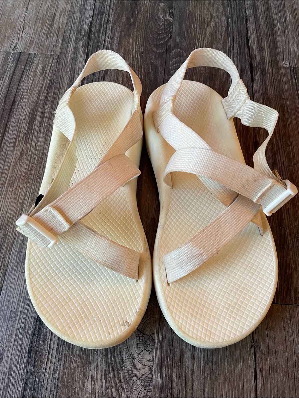 Chaco Women's Cream Strappy Sport Sandals